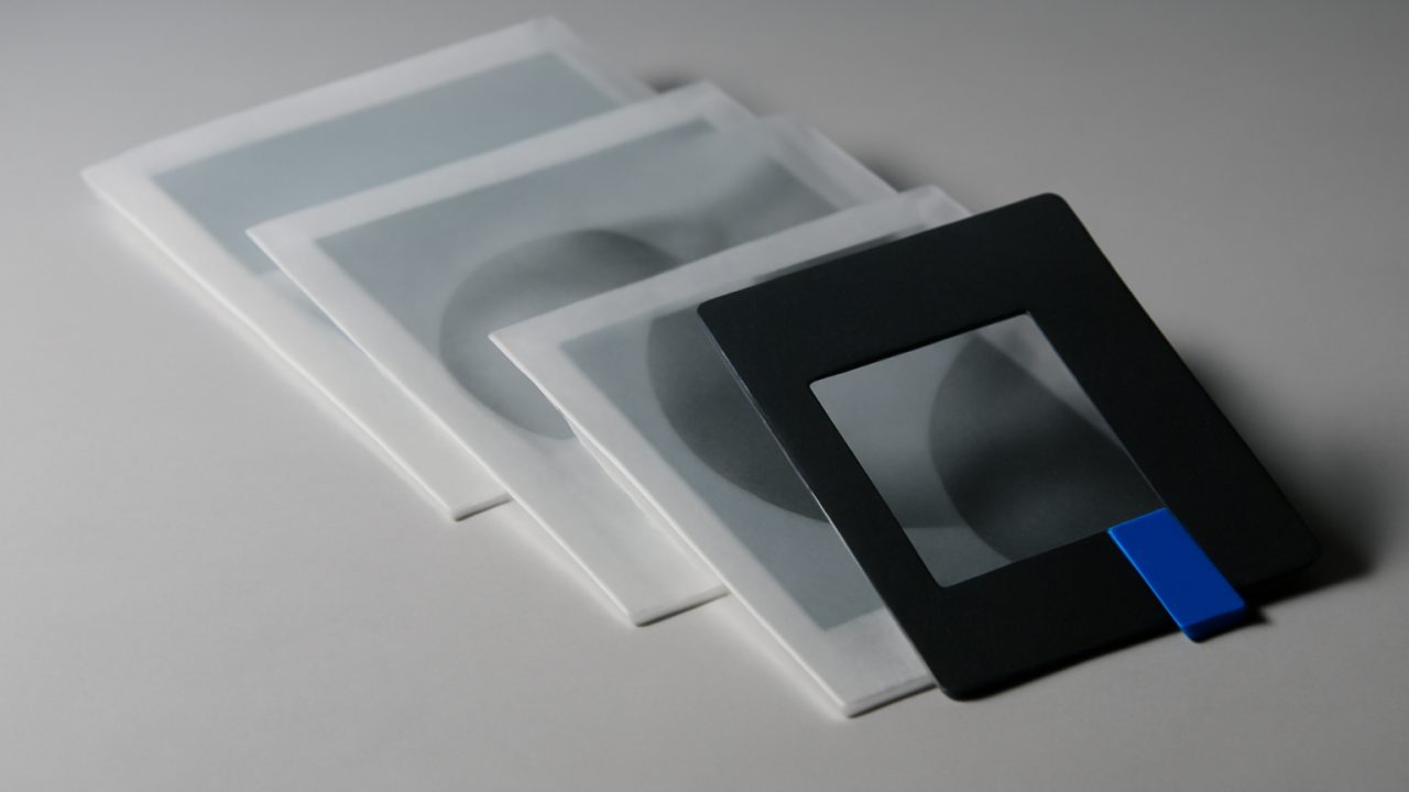 Sleeved contact sequence guiding a still photograph through animated campaign frames